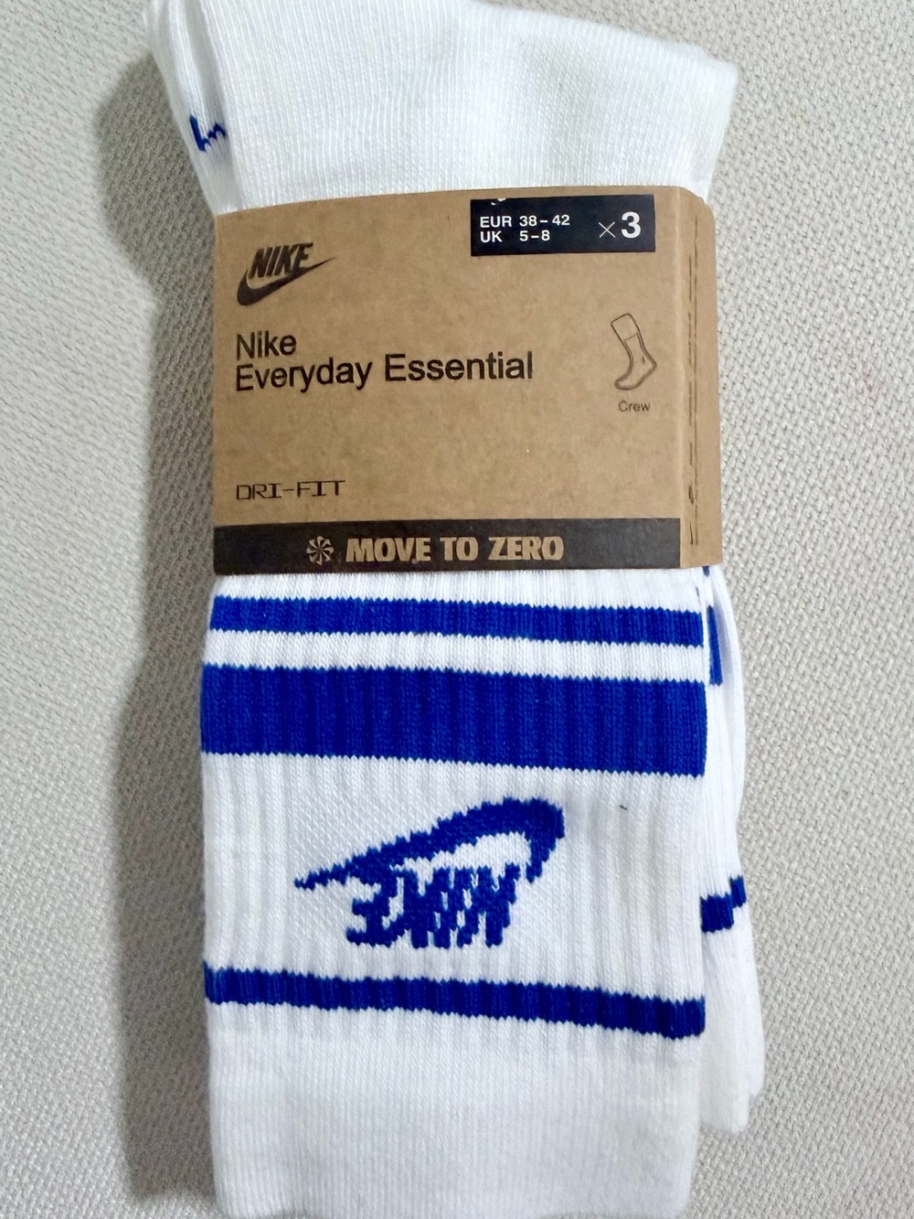 Nike Everyday Essential Dri Fit Socks - White & Blue